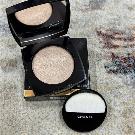 chanel highlighting powder 2018|Chanel cheek and face highlighter.